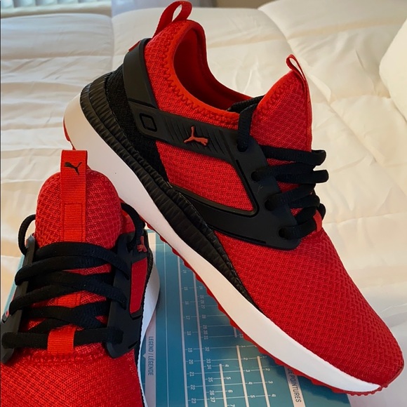 men's pacer next excel sneaker